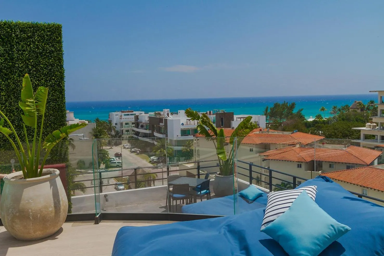 The Boat Playa Del Carmen Apartment