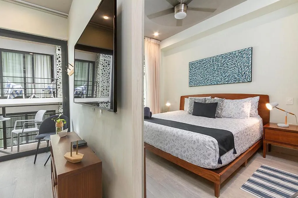 The Boat Playa Del Carmen Apartment